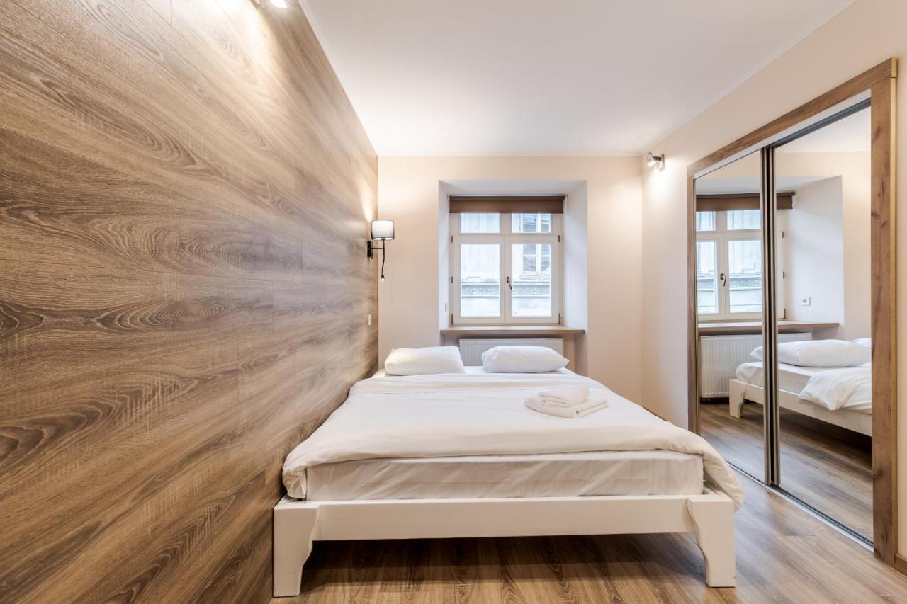 Staroevreyska Timber Apartment Lwów Zewnętrze zdjęcie